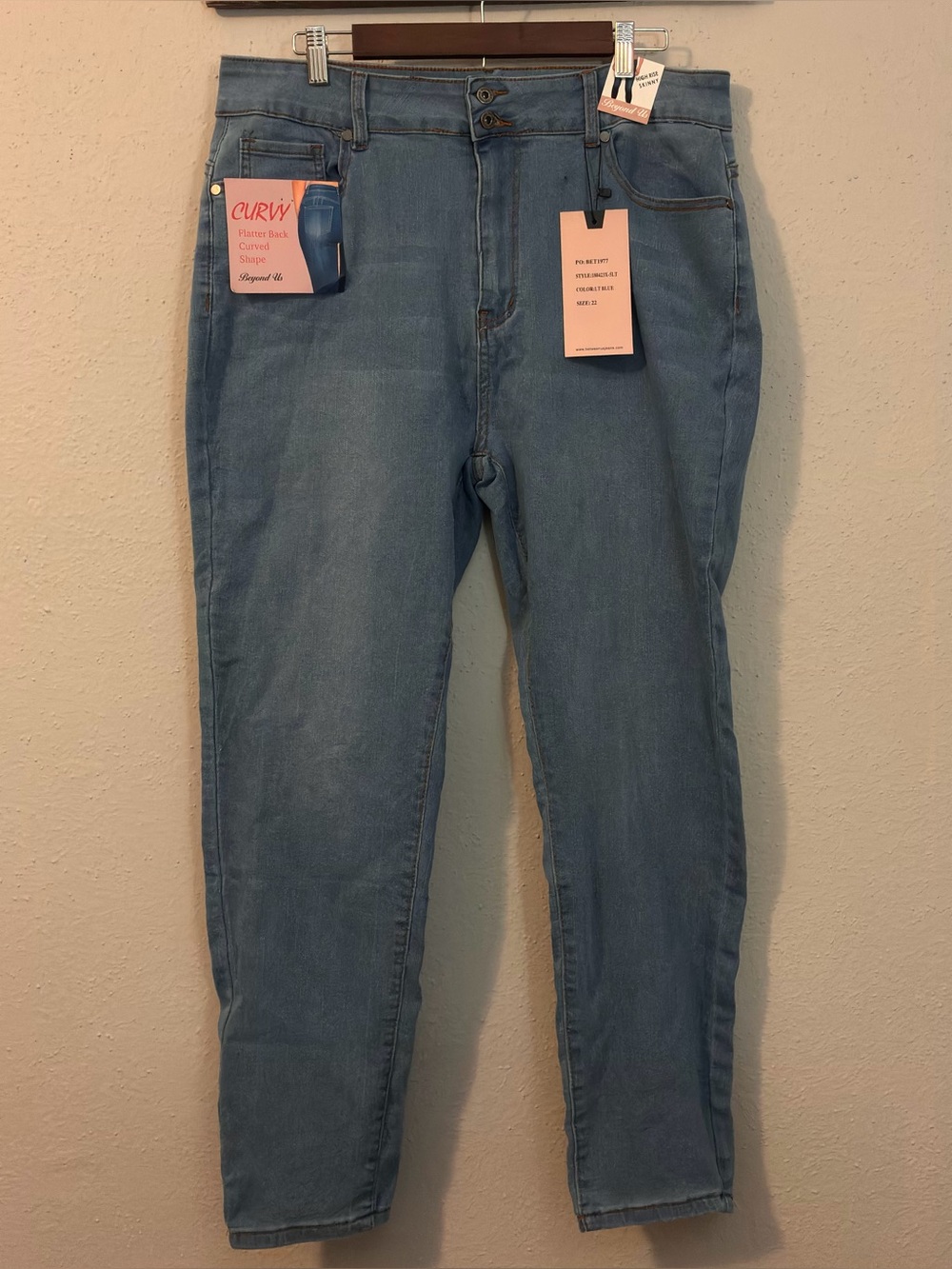 Beyond Us Curvy High Rise Skinny Jeans - Size 22 (NWT)